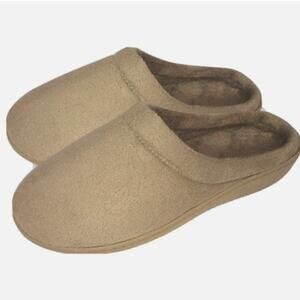 Wayland Square Slippers Women 7-8  Mens 6-7  Small NEW Memory Foam Tan FAUX FUR